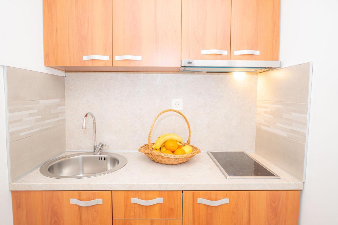 Petrovac Guest House S-Lux מראה חיצוני תמונה
