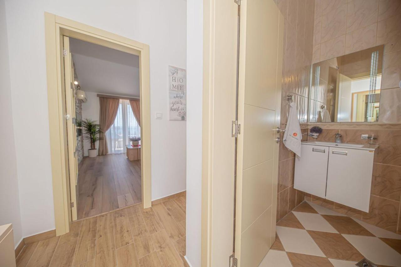 Petrovac Guest House S-Lux מראה חיצוני תמונה