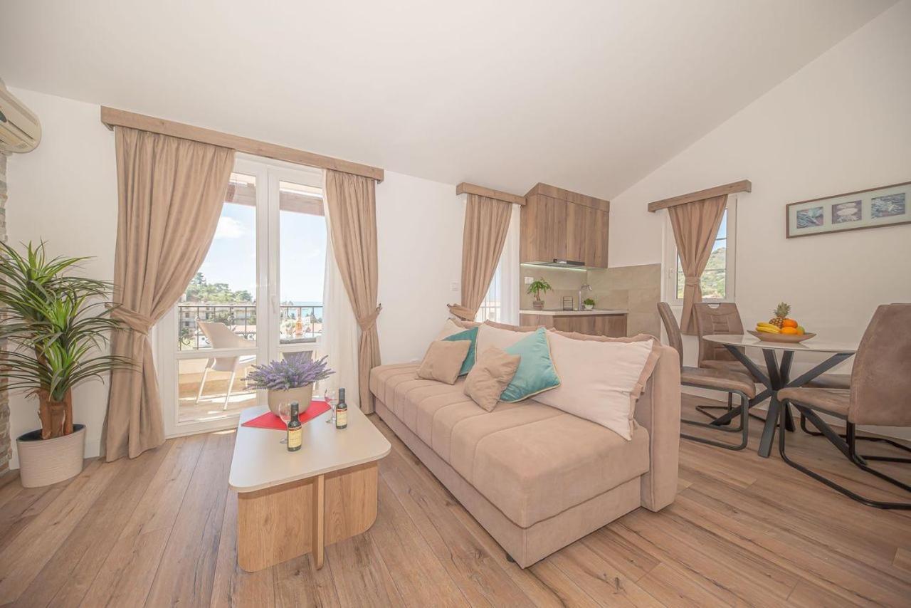 Petrovac Guest House S-Lux מראה חיצוני תמונה