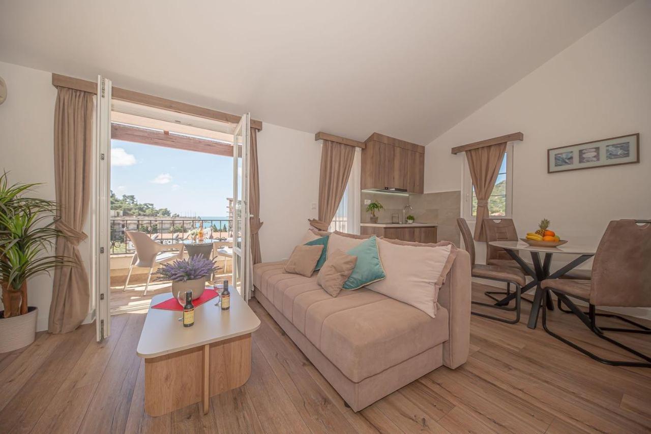 Petrovac Guest House S-Lux מראה חיצוני תמונה
