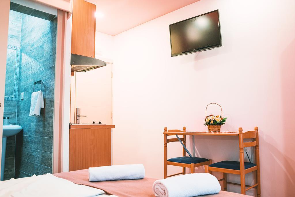Petrovac Guest House S-Lux מראה חיצוני תמונה