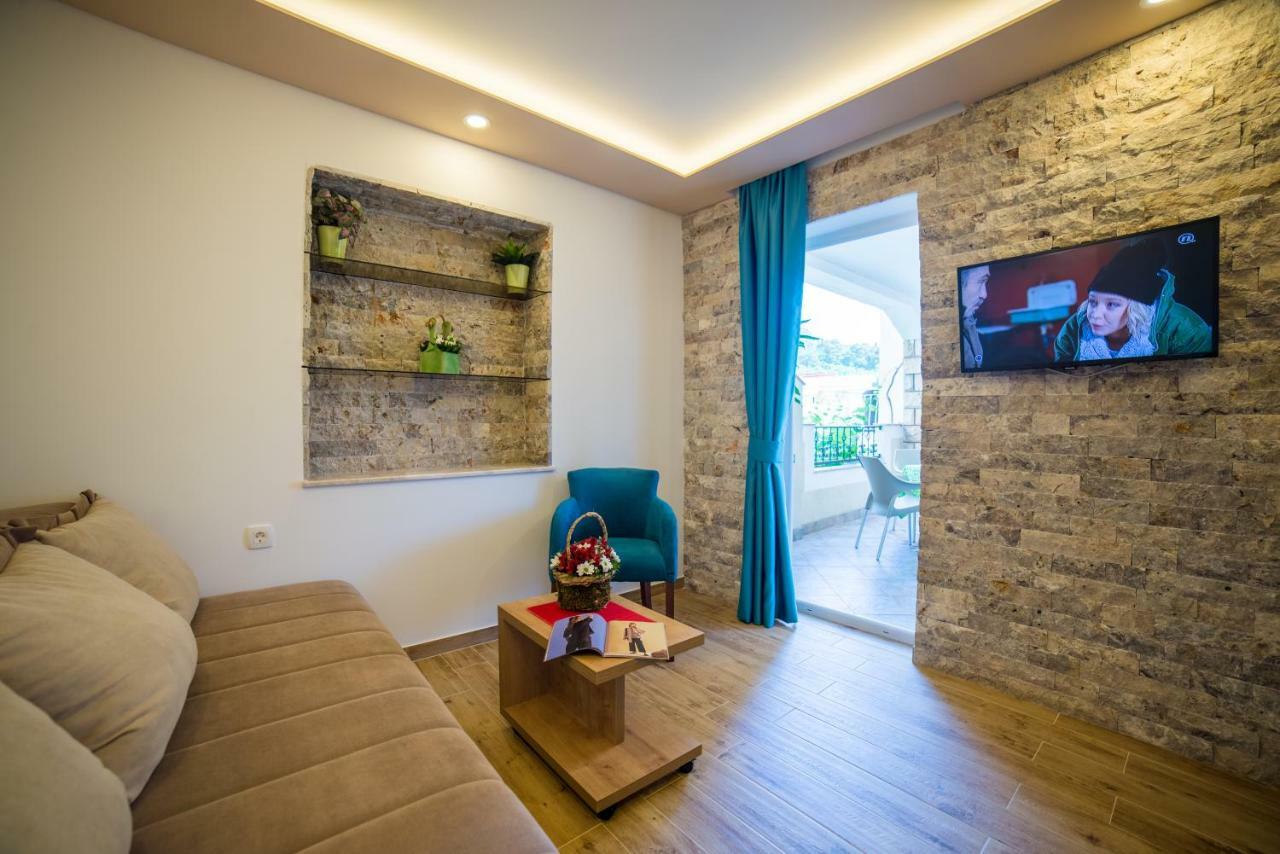 Petrovac Guest House S-Lux מראה חיצוני תמונה
