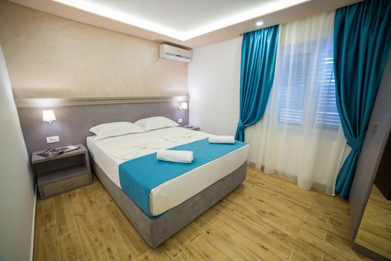 Petrovac Guest House S-Lux מראה חיצוני תמונה