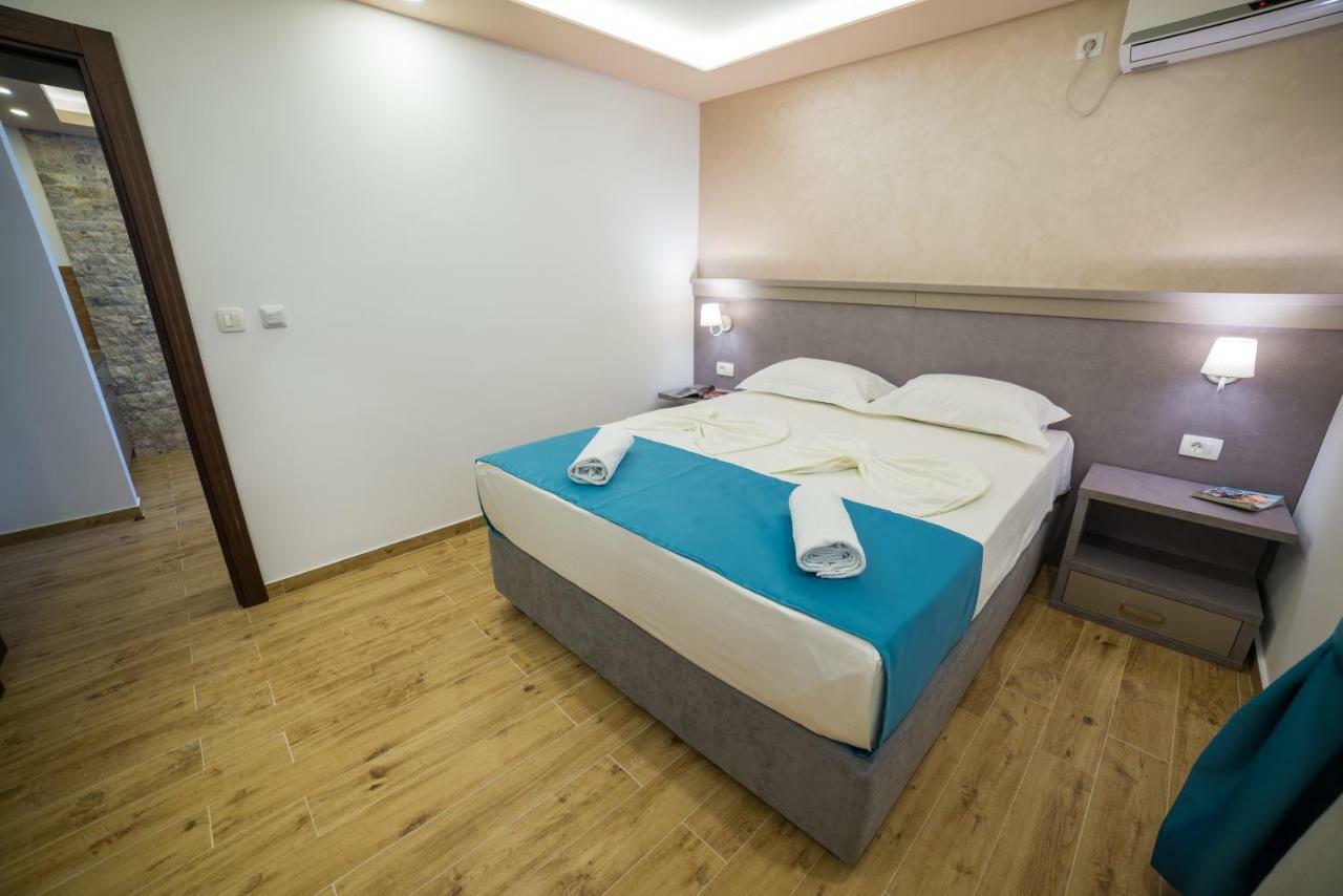 Petrovac Guest House S-Lux מראה חיצוני תמונה